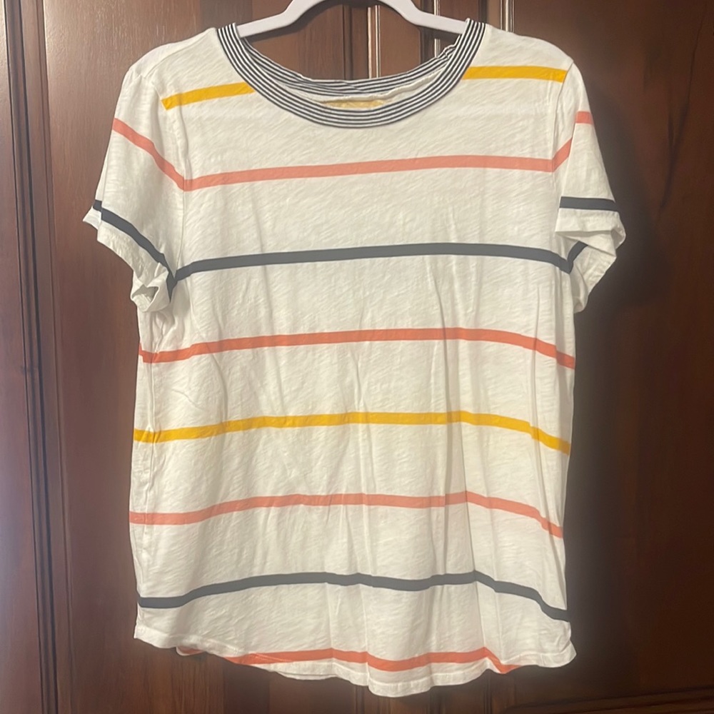 **20% off Sale** Loft outlet striped t-shirt sz L